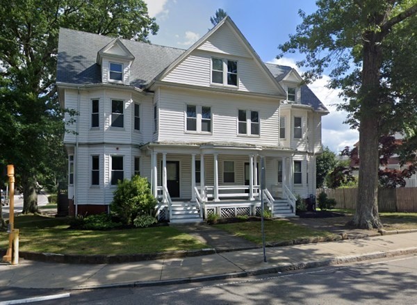 Attleboro, Massachusetts, 02703, United States, 9 Bedrooms Bedrooms, ,5 BathroomsBathrooms,Residential,For Sale,1844599