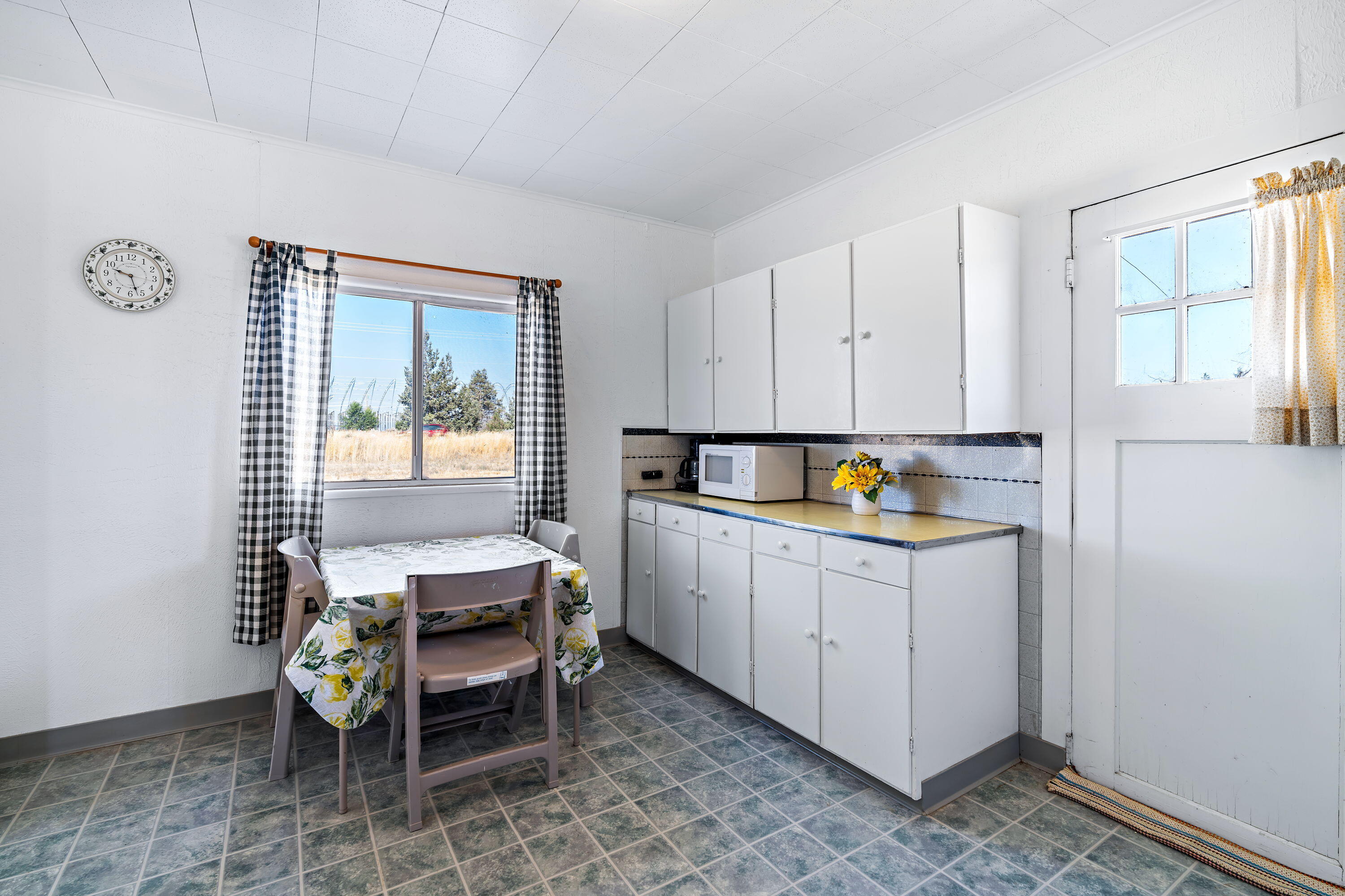 Culver, Oregon, 97734, United States, 1 Bedroom Bedrooms, ,1 BathroomBathrooms,Residential,For Sale,1940450