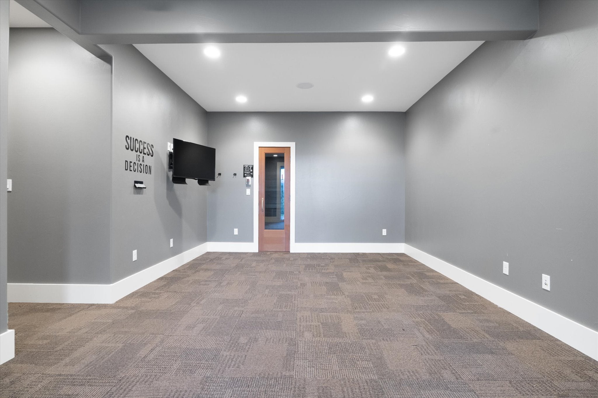 Clancy, Montana, 59634, United States, 4 Bedrooms Bedrooms, ,5 BathroomsBathrooms,Residential,For Sale,1991363