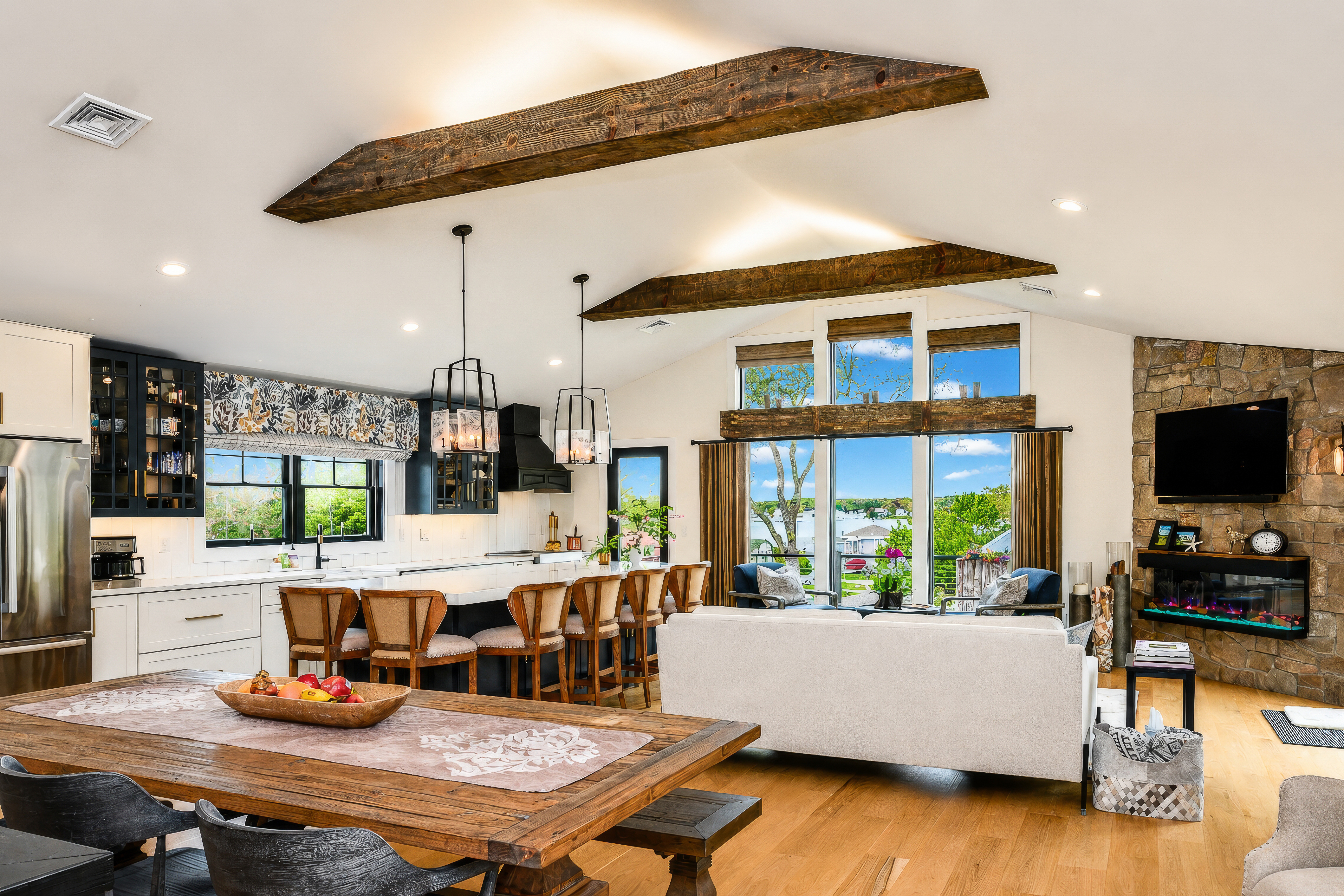  Waterfront Retreat in Waterford - 物件實景
