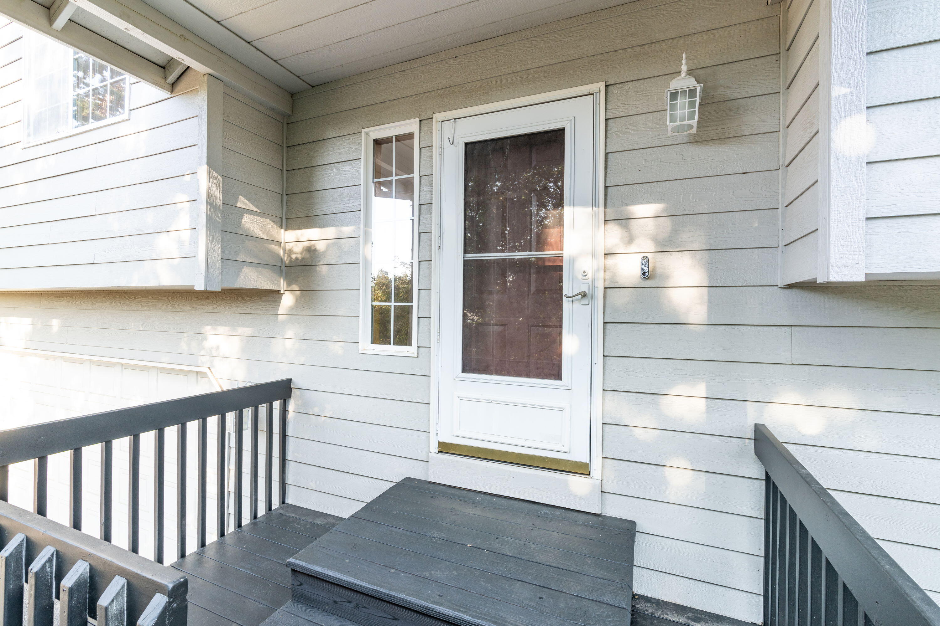 Bend, Oregon, 97701, United States, 3 Bedrooms Bedrooms, ,3 BathroomsBathrooms,Residential,For Sale,1889882