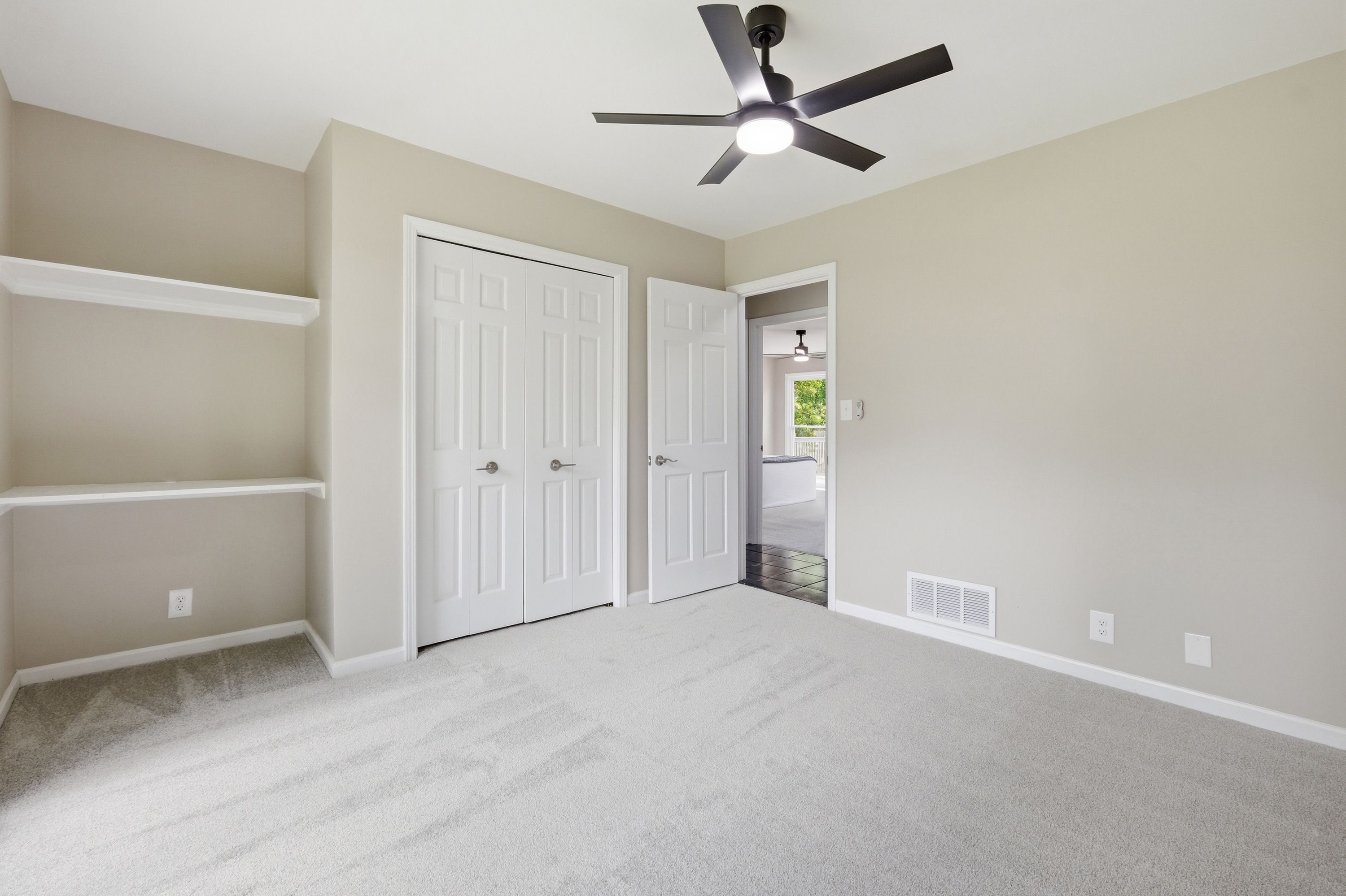 10110 Timberwood Circle, Louisville, KY 40223 - 物件實景