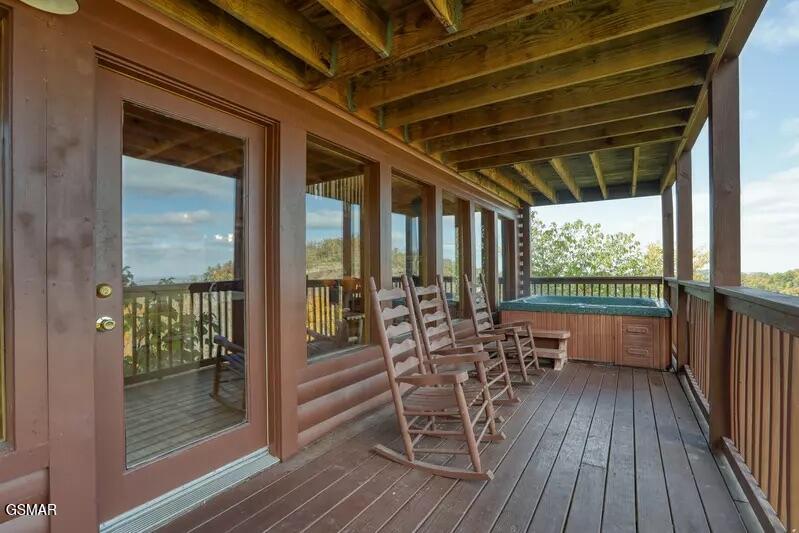 Sevierville, Tennessee, 37876, United States, 1 Bedroom Bedrooms, ,2 BathroomsBathrooms,Residential,For Sale,2005093