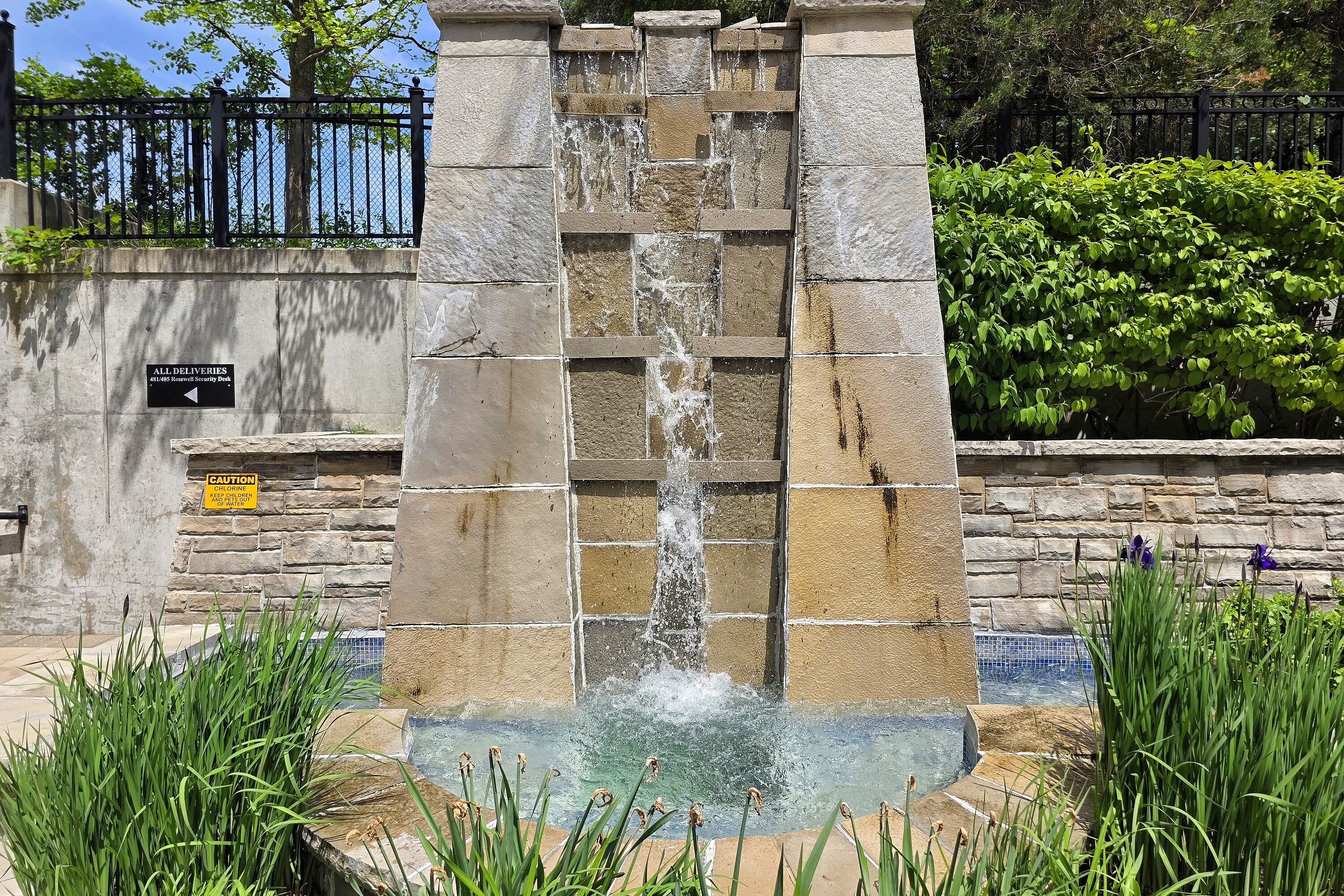  Lawrence Park on Rosewell - 物件實景