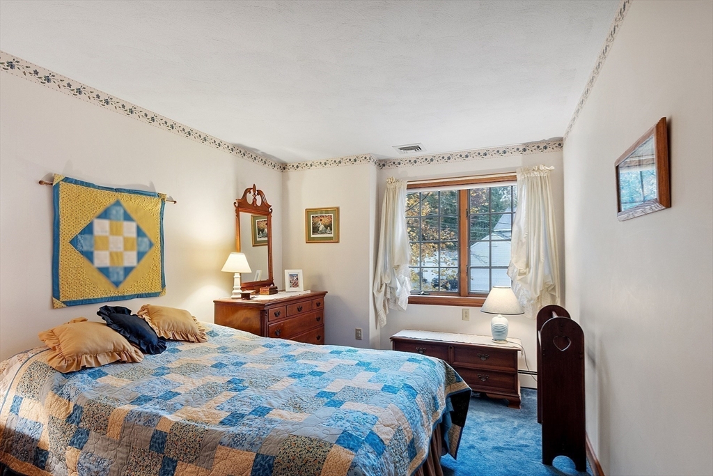 Peabody, Massachusetts, 01960, United States, 4 Bedrooms Bedrooms, ,2 BathroomsBathrooms,Residential,For Sale,1991125