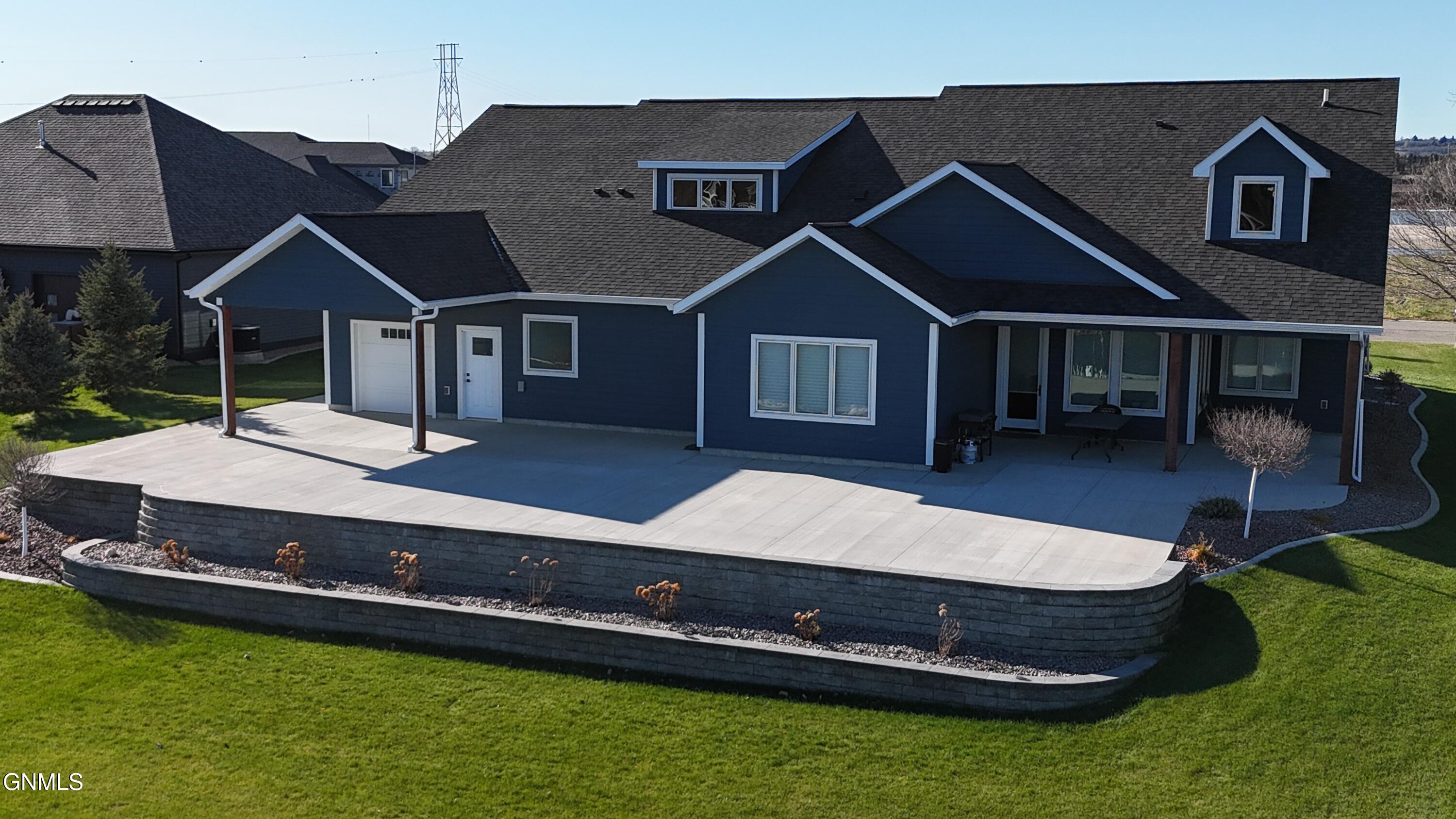 Bismarck, North Dakota, 58503, United States, 3 Bedrooms Bedrooms, ,3 BathroomsBathrooms,Residential,For Sale,1995468