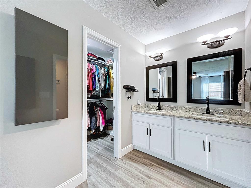 Brandon, Florida, 33511, United States, 4 Bedrooms Bedrooms, ,2 BathroomsBathrooms,Residential,For Sale,1968846