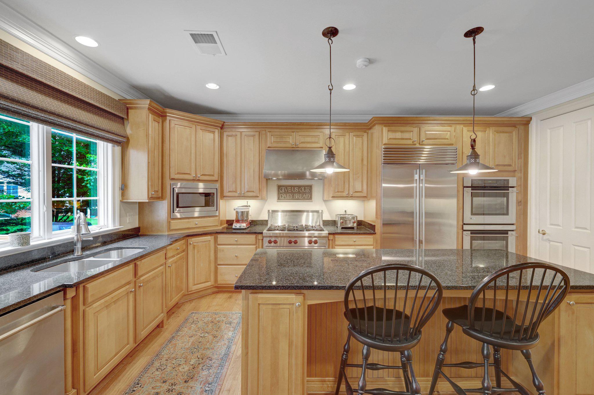  513 John Marshall Drive NE, Vienna, VA, 22180 - 物件實景