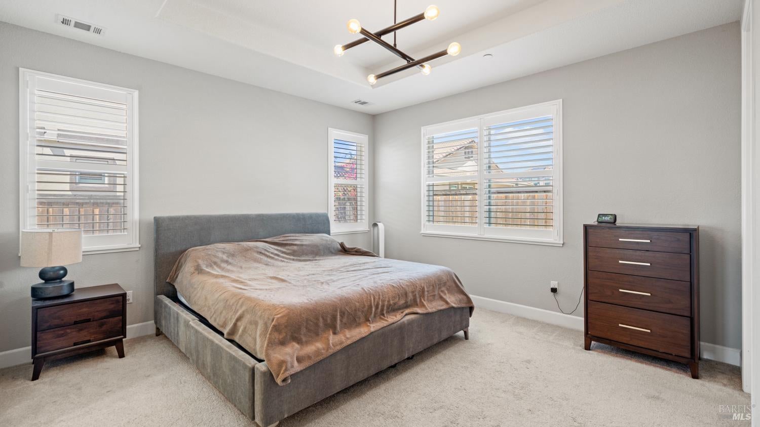 Vacaville, California, 95688, United States, 3 Bedrooms Bedrooms, ,2 BathroomsBathrooms,Residential,For Sale,1840903