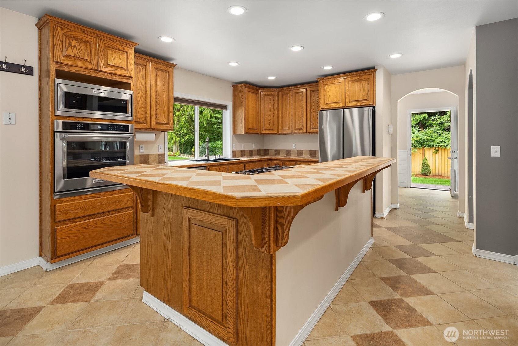 Lake Stevens, Washington, 98258, United States, 4 Bedrooms Bedrooms, ,2 BathroomsBathrooms,Residential,For Sale,1901328