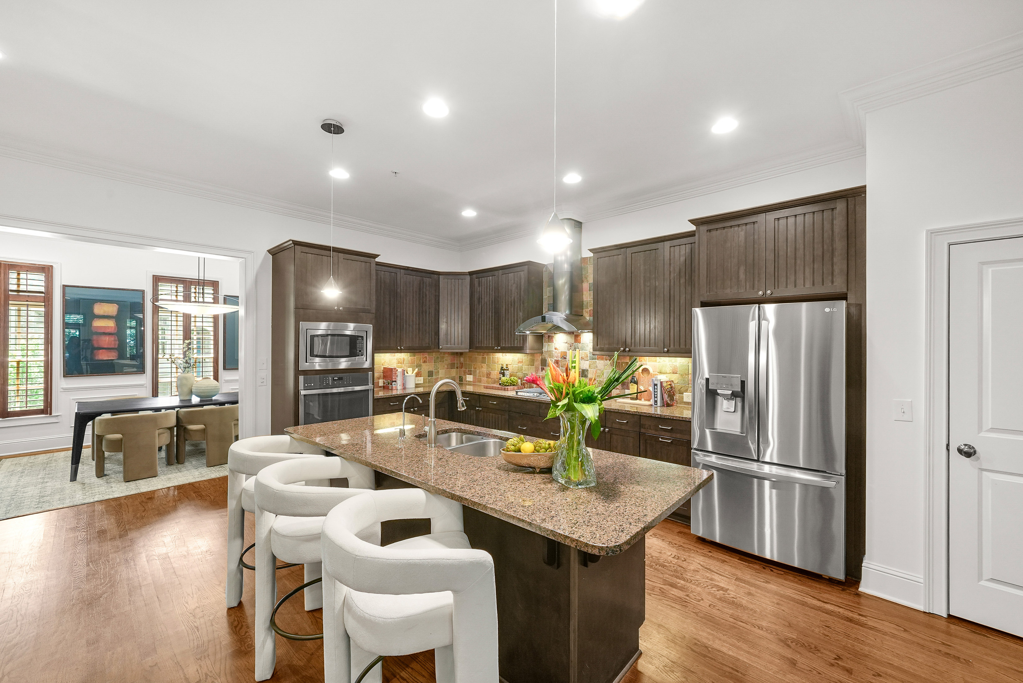  Beautifully Appointed Townhome in the Heart of Downtown Alpharetta - 物件實景