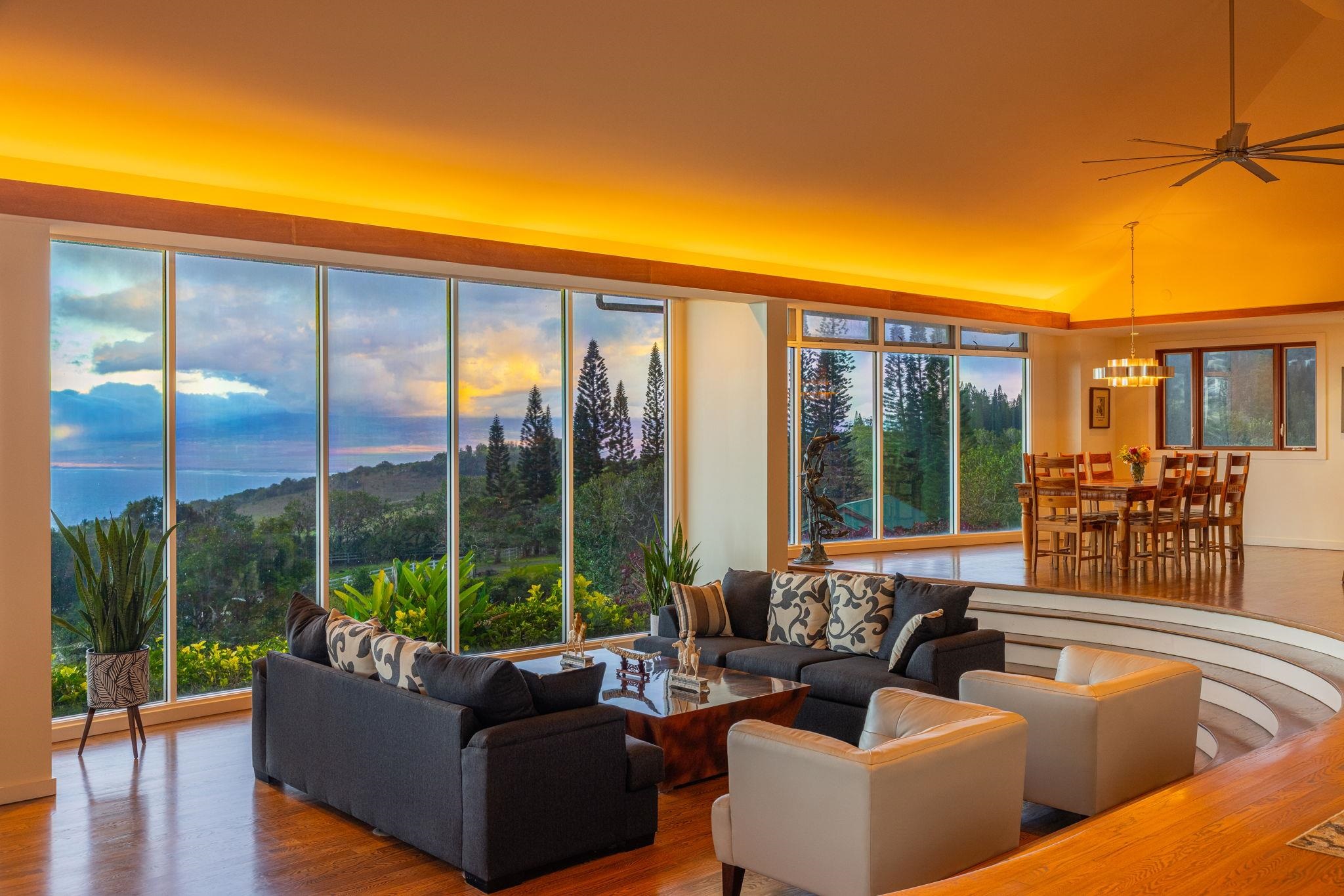 Wailuku, Hawaii, 96793, United States, 4 Bedrooms Bedrooms, ,6 BathroomsBathrooms,Residential,For Sale,1998194