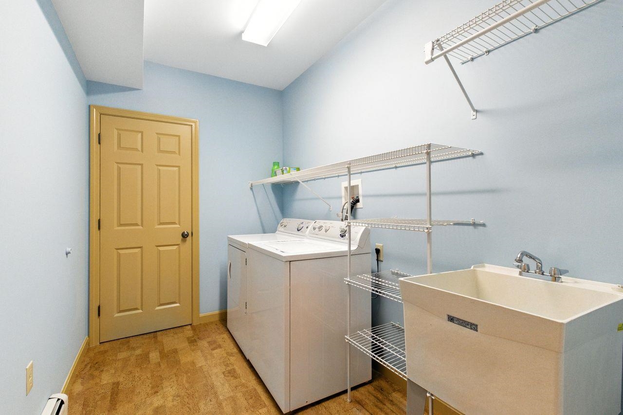 Bartlett, New Hampshire, 03812, United States, 3 Bedrooms Bedrooms, ,4 BathroomsBathrooms,Residential,For Sale,1885441