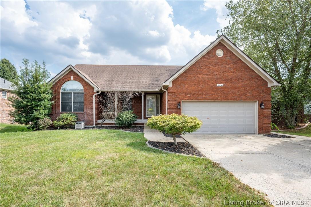 Deerfield Dr, Charlestown, IN 47111