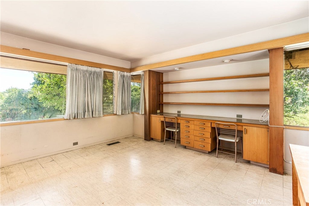 Redlands, California, 92373, United States, 4 Bedrooms Bedrooms, ,1 BathroomBathrooms,Residential,For Sale,1899993