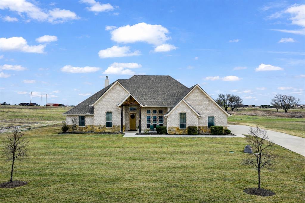 Weatherford, Texas, 76088, United States, 4 Bedrooms Bedrooms, ,3 BathroomsBathrooms,Residential,For Sale,2006084
