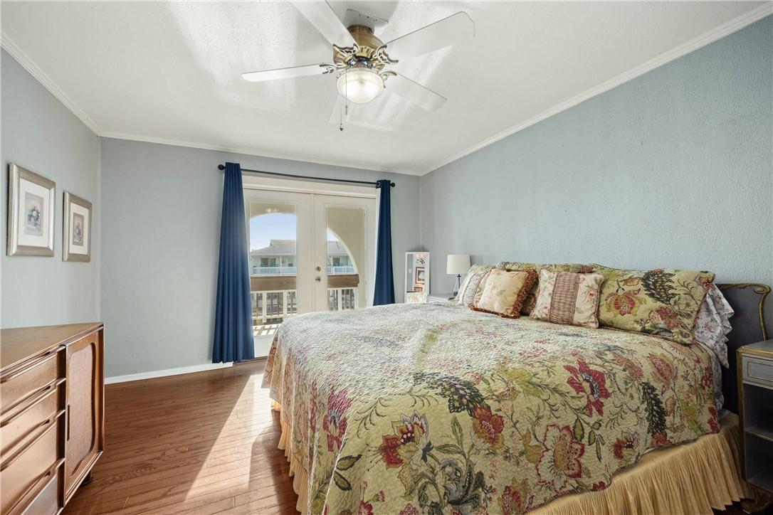 Rockport, Texas, 78382, United States, 4 Bedrooms Bedrooms, ,3 BathroomsBathrooms,Residential,For Sale,1691241