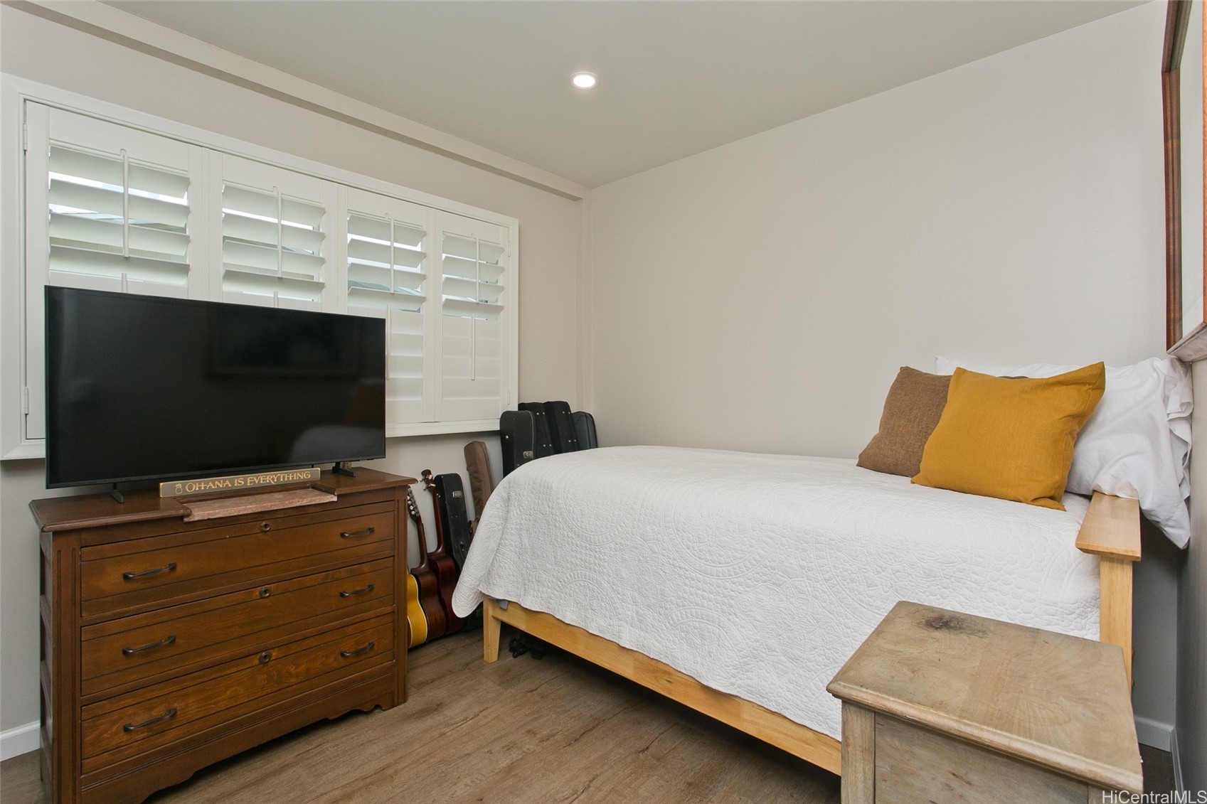 Kaneohe, Hawaii, 96744, United States, 4 Bedrooms Bedrooms, ,2 BathroomsBathrooms,Residential,For Sale,2001897