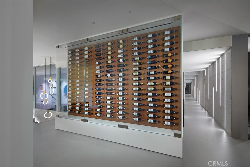 Laguna Beach, California, 92651, United States, 4 Bedrooms Bedrooms, ,6 BathroomsBathrooms,Residential,For Sale,1988252