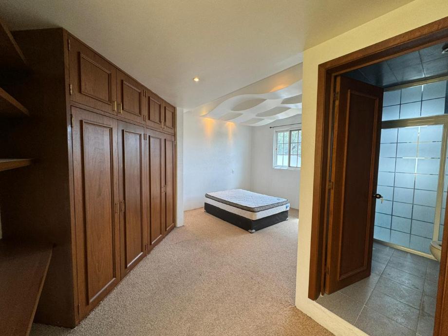 Francisco Javier Mina, Tezoyuca, Estado de méxico, 56000, Mexico, 5 Bedrooms Bedrooms, ,5 BathroomsBathrooms,Residential,For Sale,Francisco Javier Mina,1624961