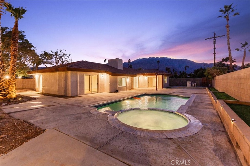 Palm Springs, California, 92262, United States, 3 Bedrooms Bedrooms, ,2 BathroomsBathrooms,Residential,For Sale,1885762