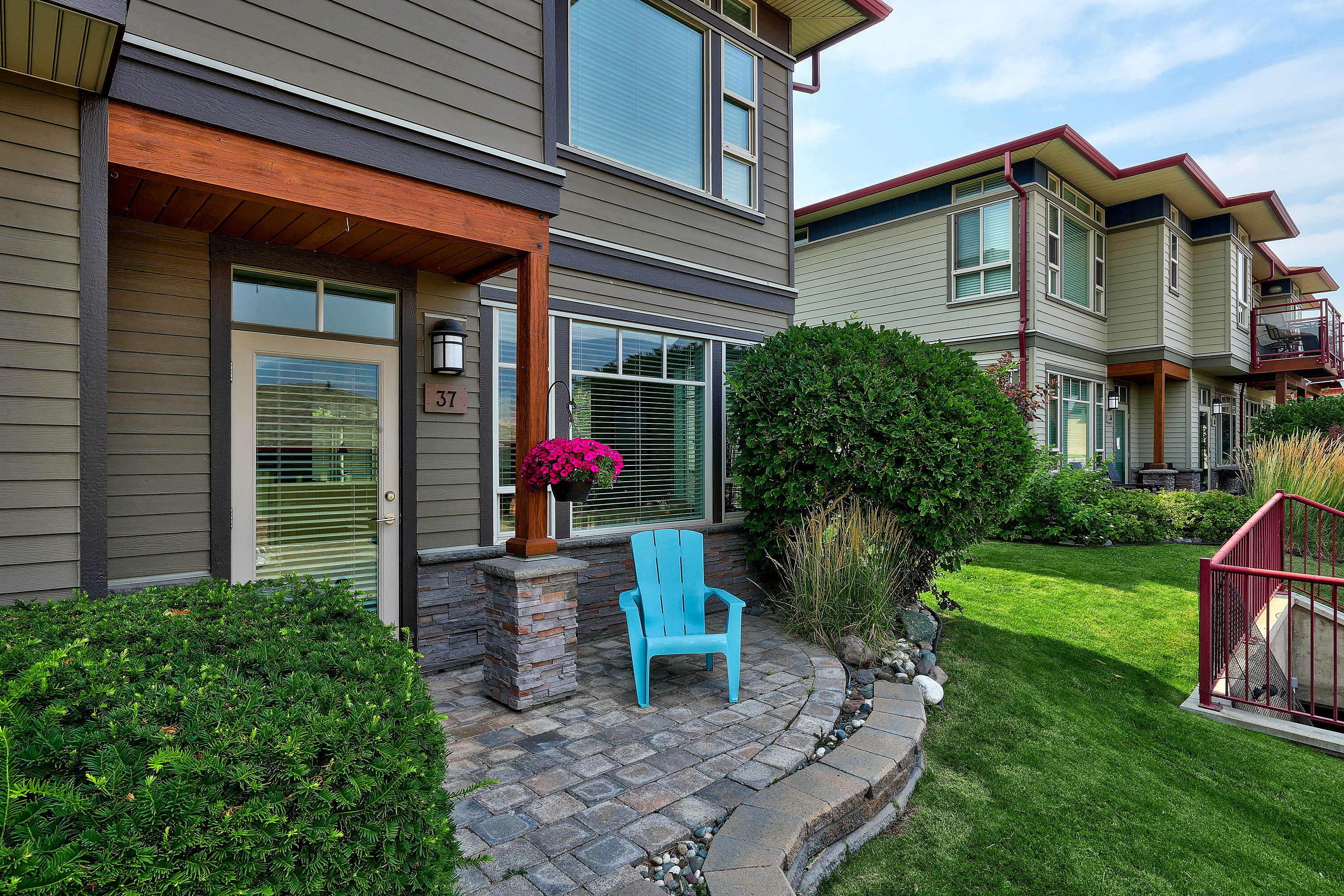  Glorious Townhouse in Tobiano - 物件實景