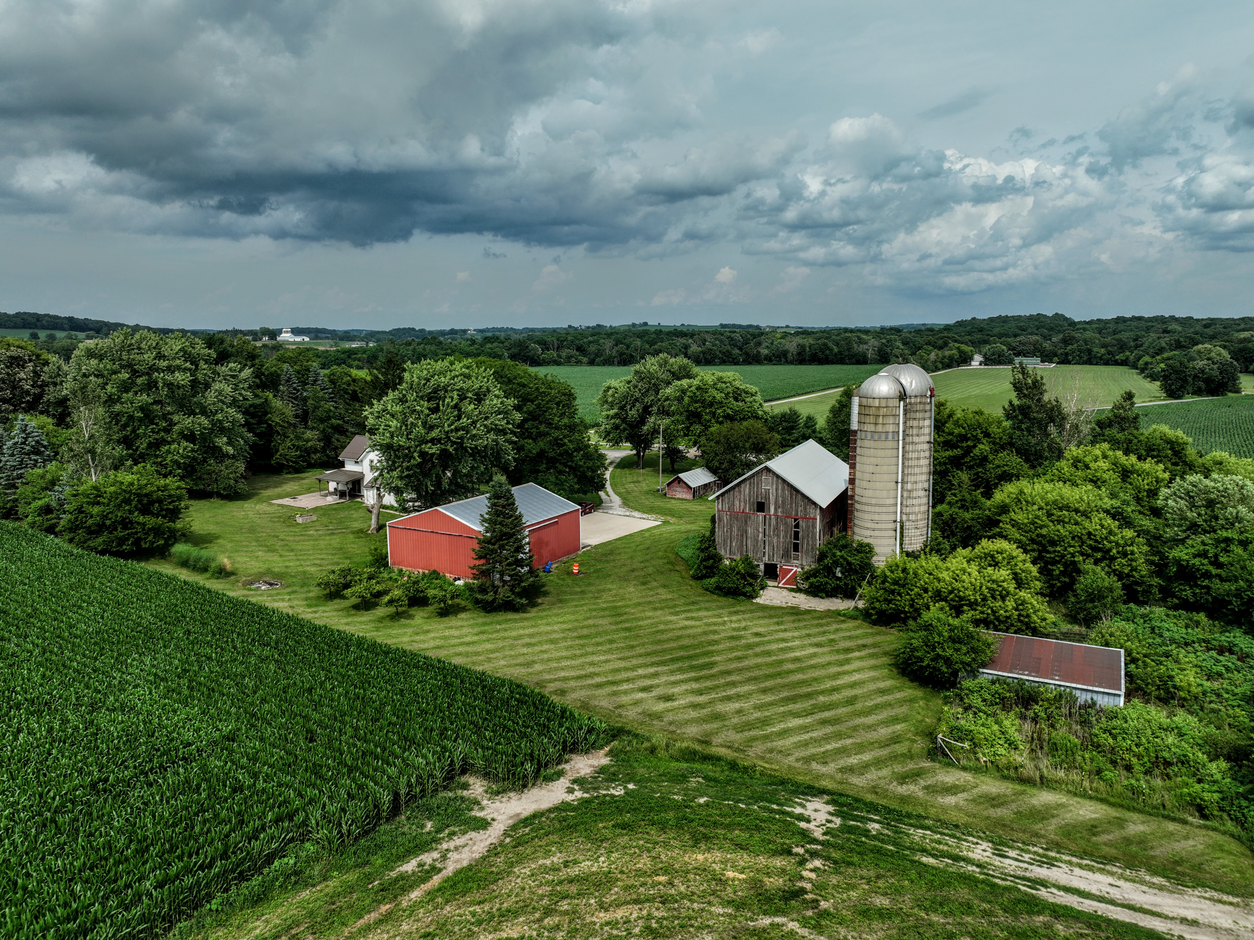 Milford, Wisconsin, 53551, United States, 4 Bedrooms Bedrooms, ,2 BathroomsBathrooms,Residential,For Sale,1889532