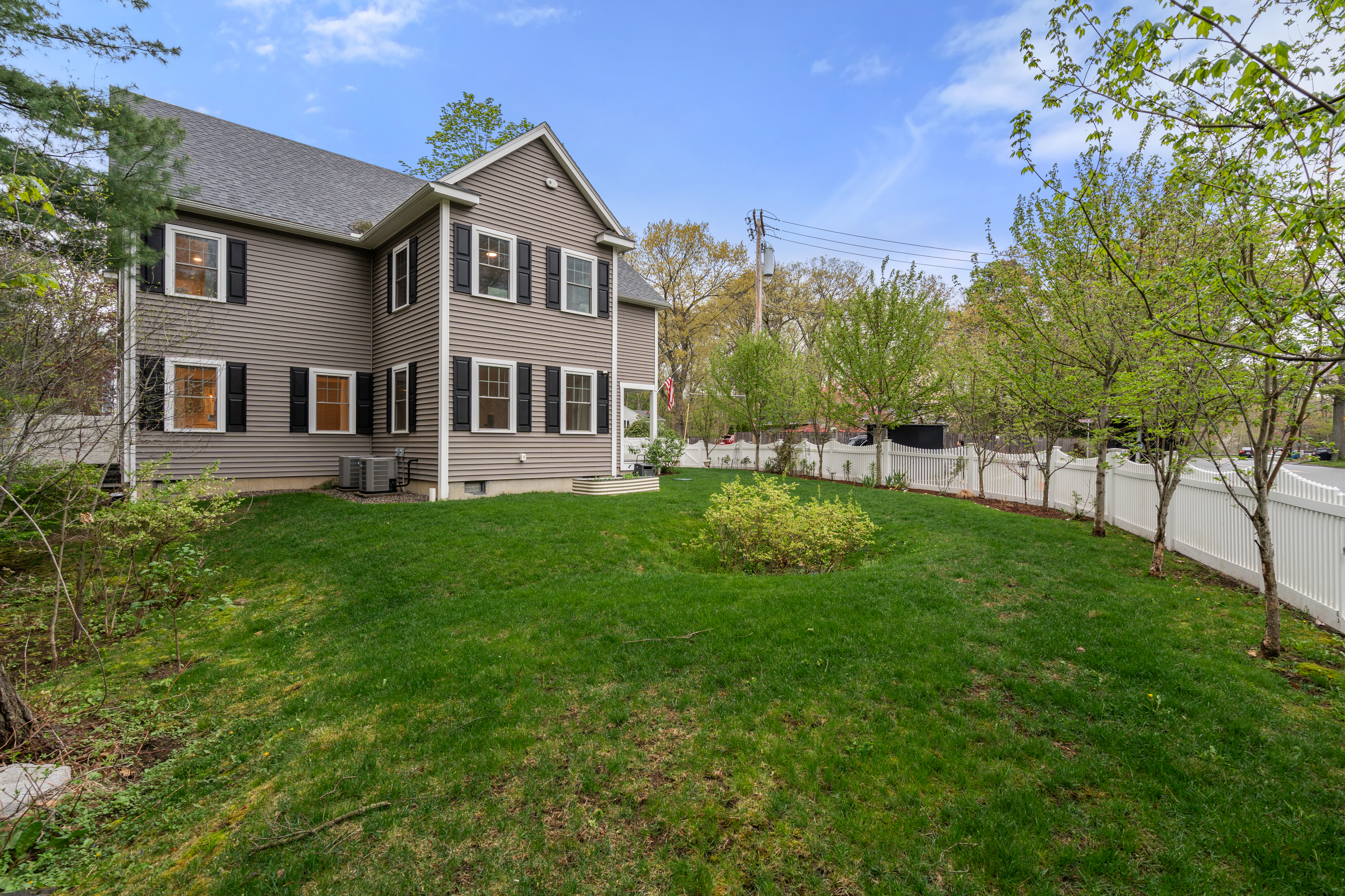  97 Batchelder Road, Reading, MA, 01867 - 物件實景