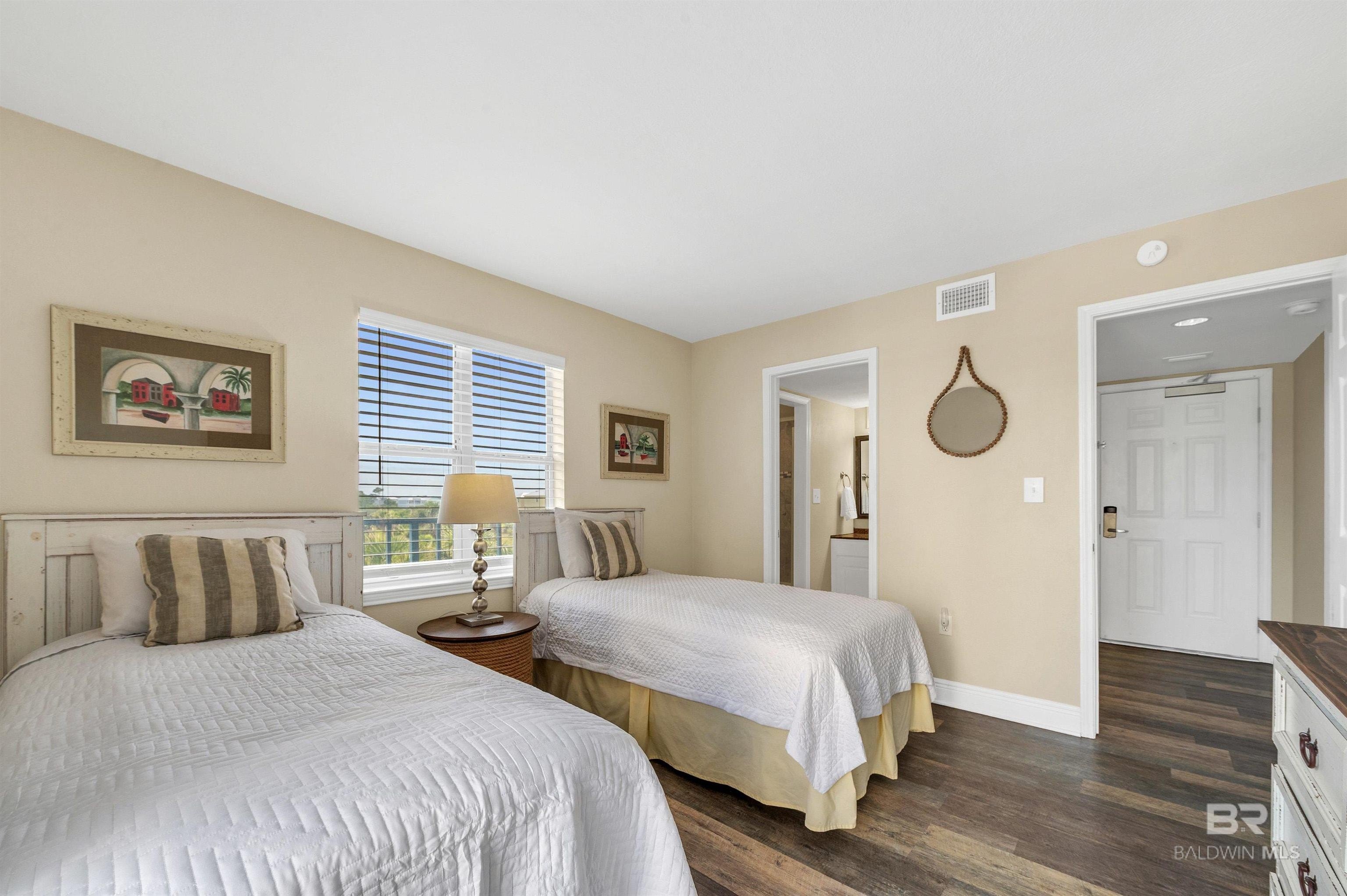 Gulf Shores, Alabama, 36542, United States, 3 Bedrooms Bedrooms, ,3 BathroomsBathrooms,Residential,For Sale,1935014