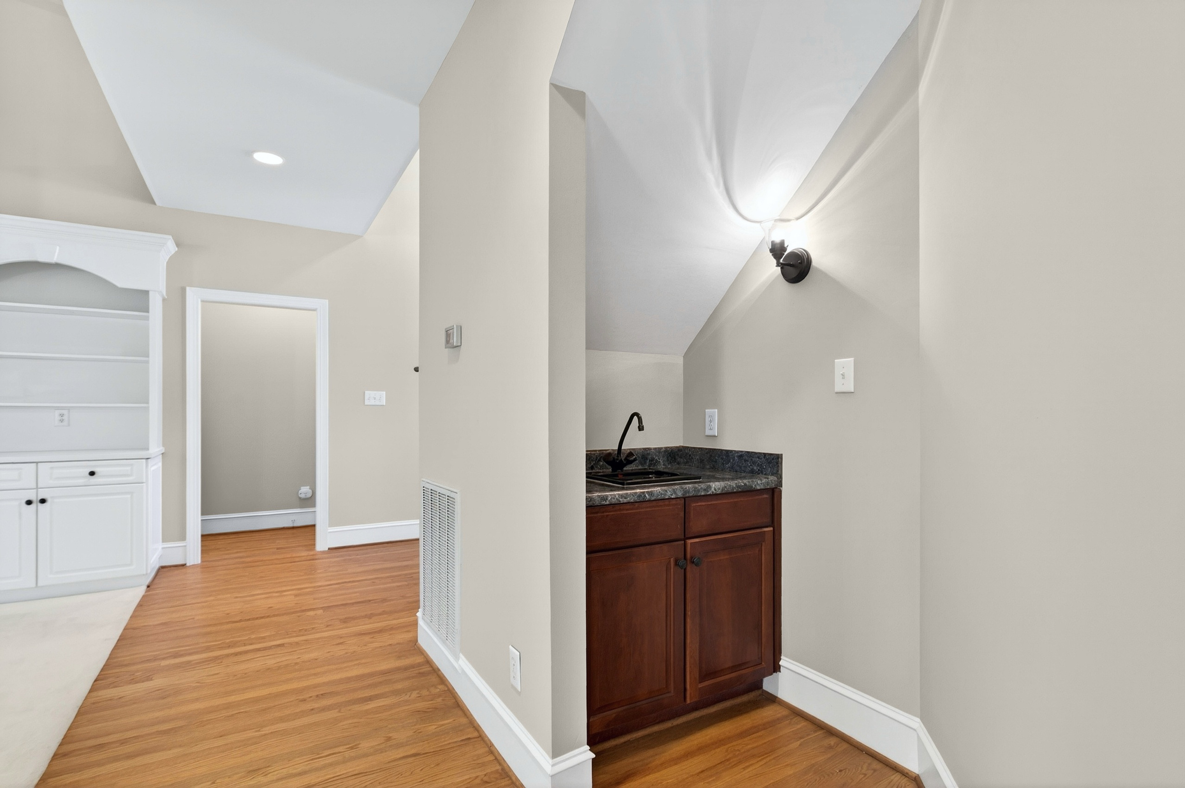  913 Tanworth Drive, Raleigh, NC 27615 - 物件實景