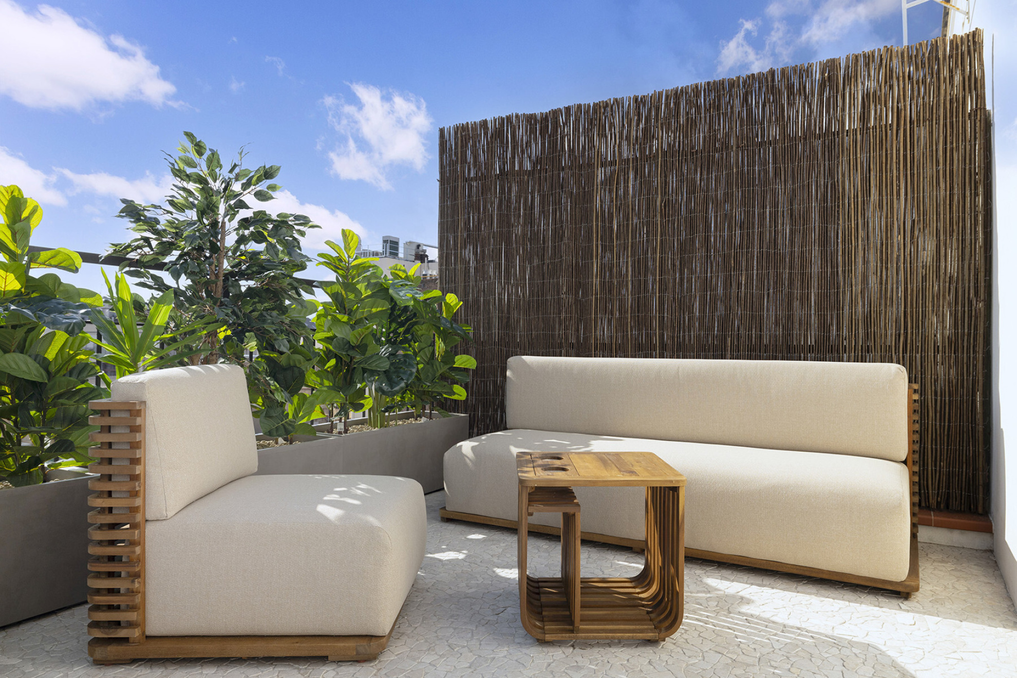  Impressive renovated duplex penthouse with terraces on both levels - 物件實景