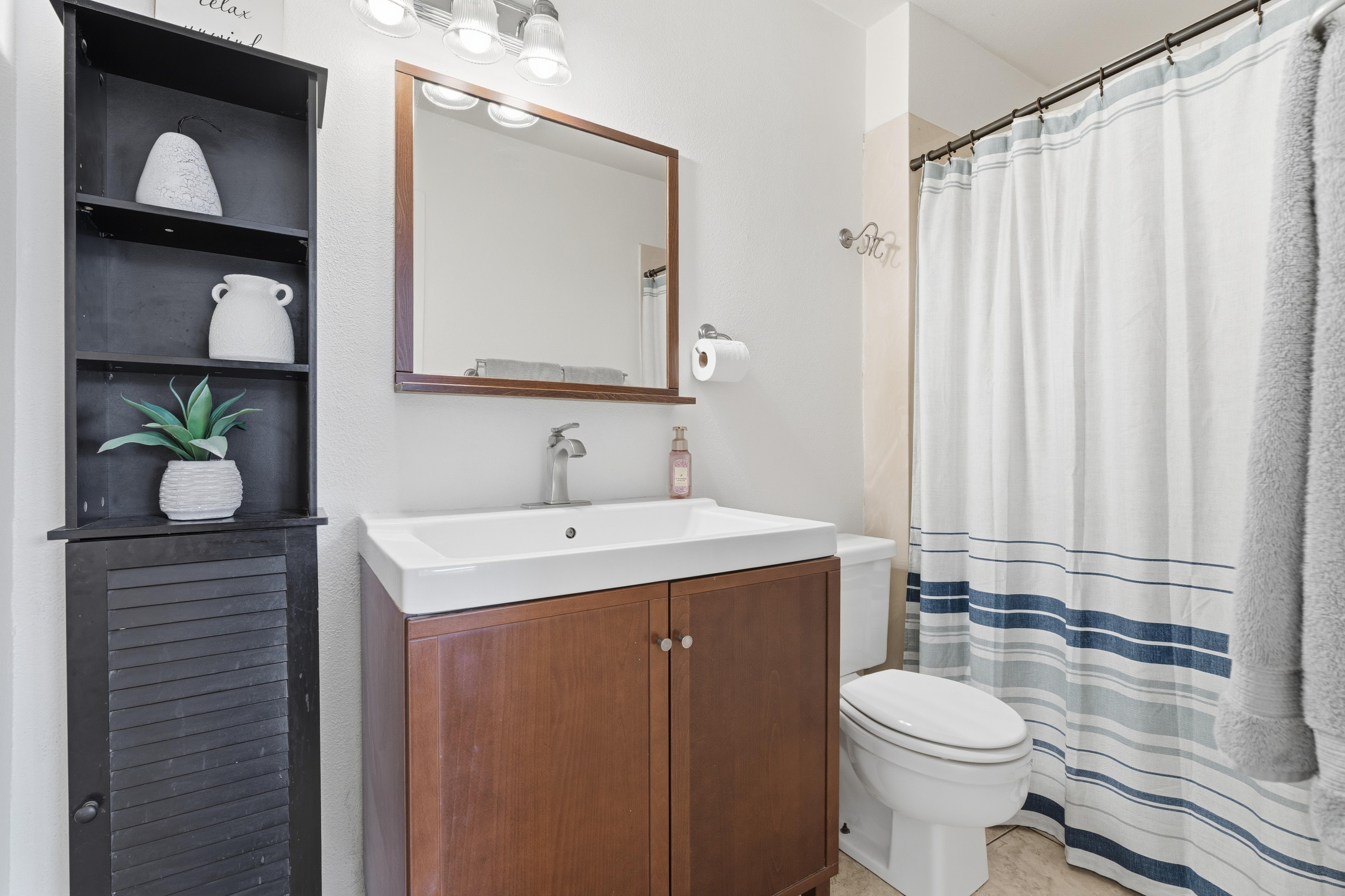  6453 Innsbrook Way, Orangevale, CA 95662 - 物件實景