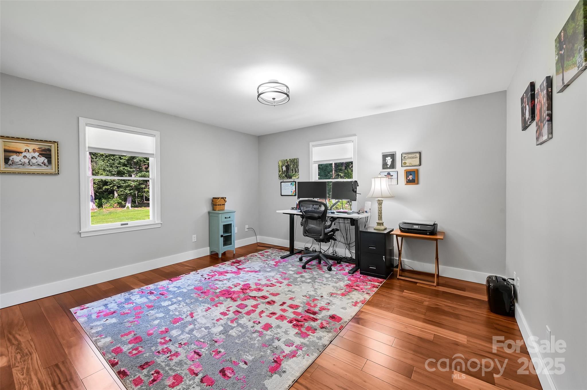 Hendersonville, North Carolina, 28739, United States, 5 Bedrooms Bedrooms, ,3 BathroomsBathrooms,Residential,For Sale,1903677