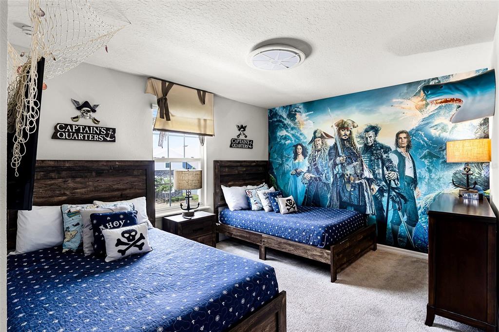 Davenport, Florida, 33897, United States, 10 Bedrooms Bedrooms, ,8 BathroomsBathrooms,Residential,For Sale,1897679