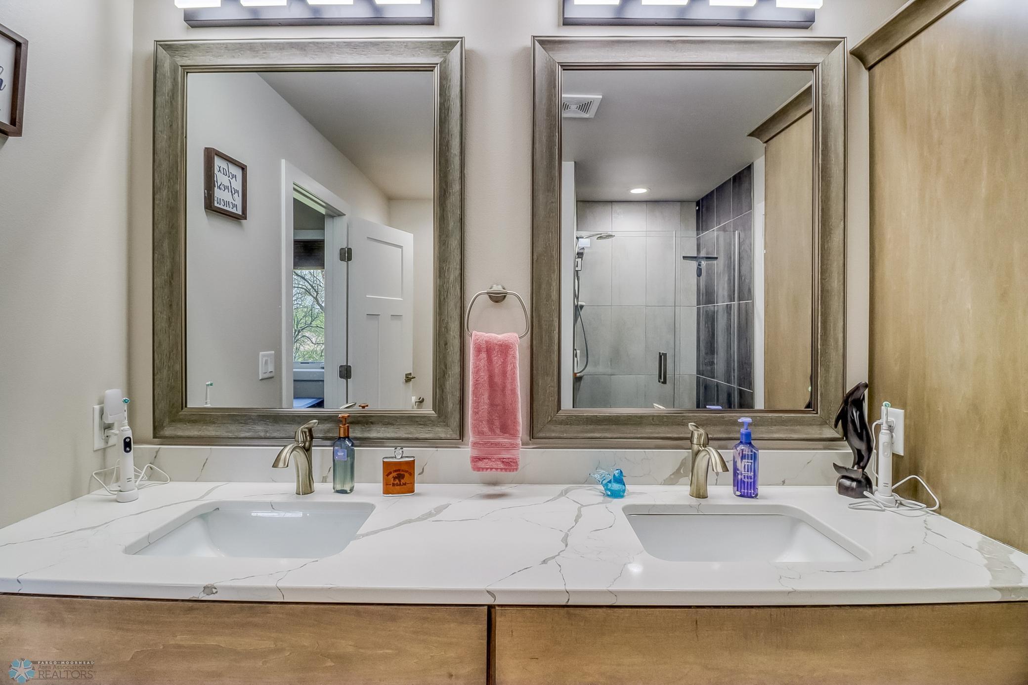 Hawley, Minnesota, 56549, United States, 5 Bedrooms Bedrooms, ,3 BathroomsBathrooms,Residential,For Sale,1984462