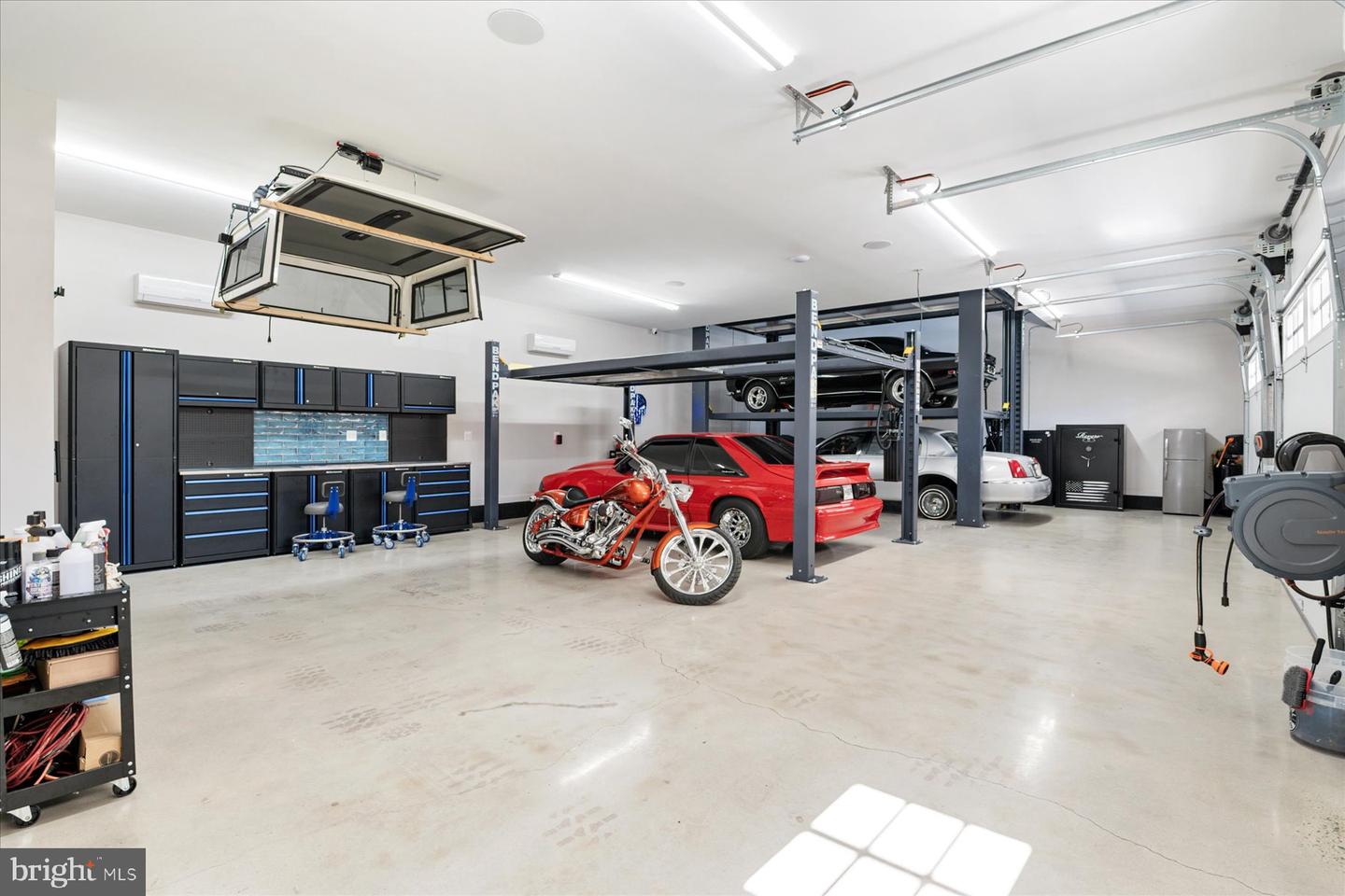 Pasadena, Maryland, 21122, United States, 4 Bedrooms Bedrooms, ,4 BathroomsBathrooms,Residential,For Sale,1989268