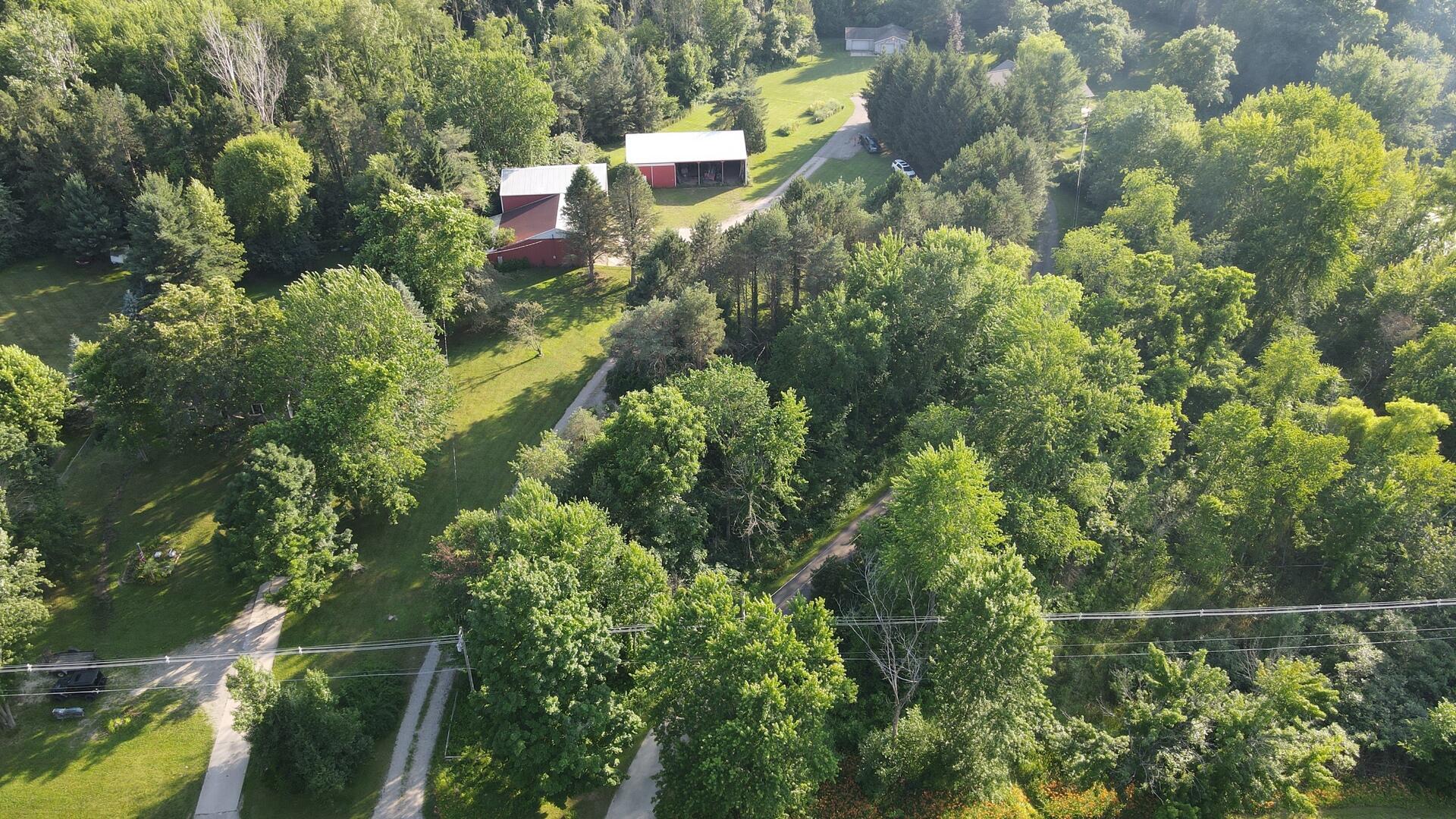 Portland, Michigan, 48875, United States, 5 Bedrooms Bedrooms, ,4 BathroomsBathrooms,Residential,For Sale,2002495