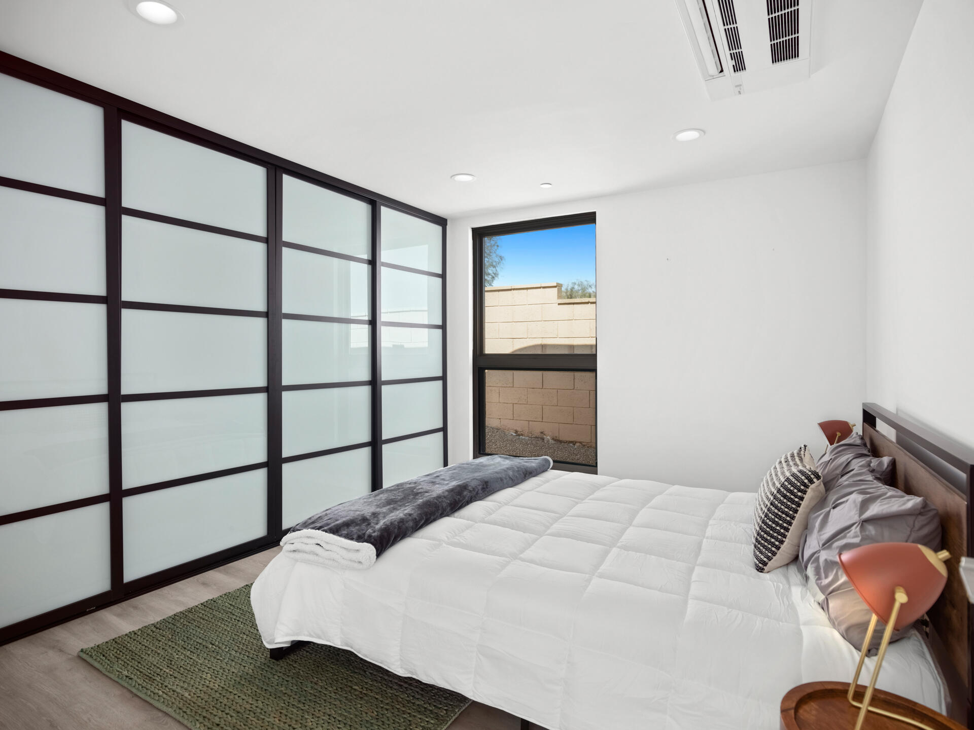 Desert Hot Springs, California, 92240, United States, 4 Bedrooms Bedrooms, ,Residential,For Sale,1998852