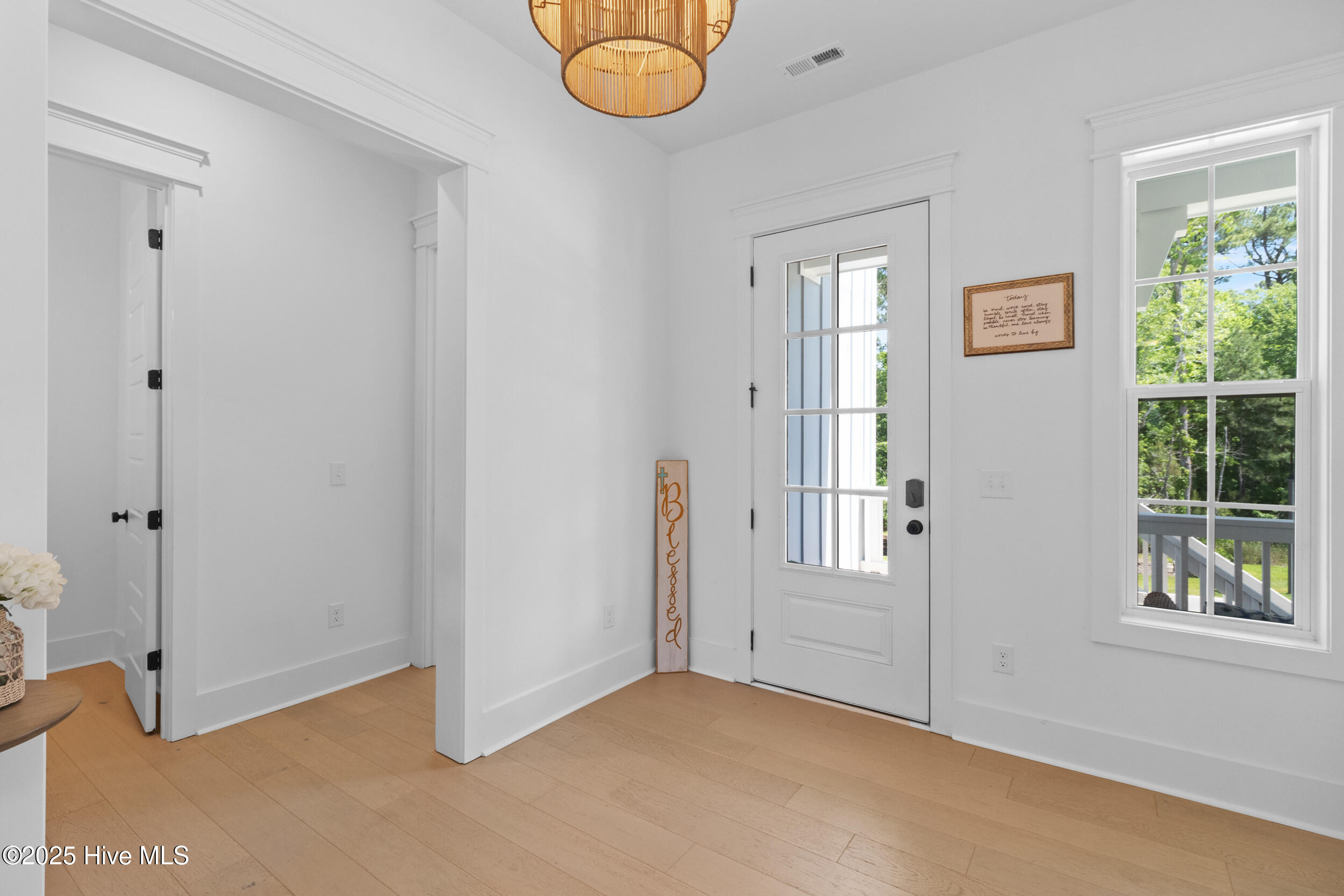 Wilmington, North Carolina, 28411, United States, 4 Bedrooms Bedrooms, ,4 BathroomsBathrooms,Residential,For Sale,1794780