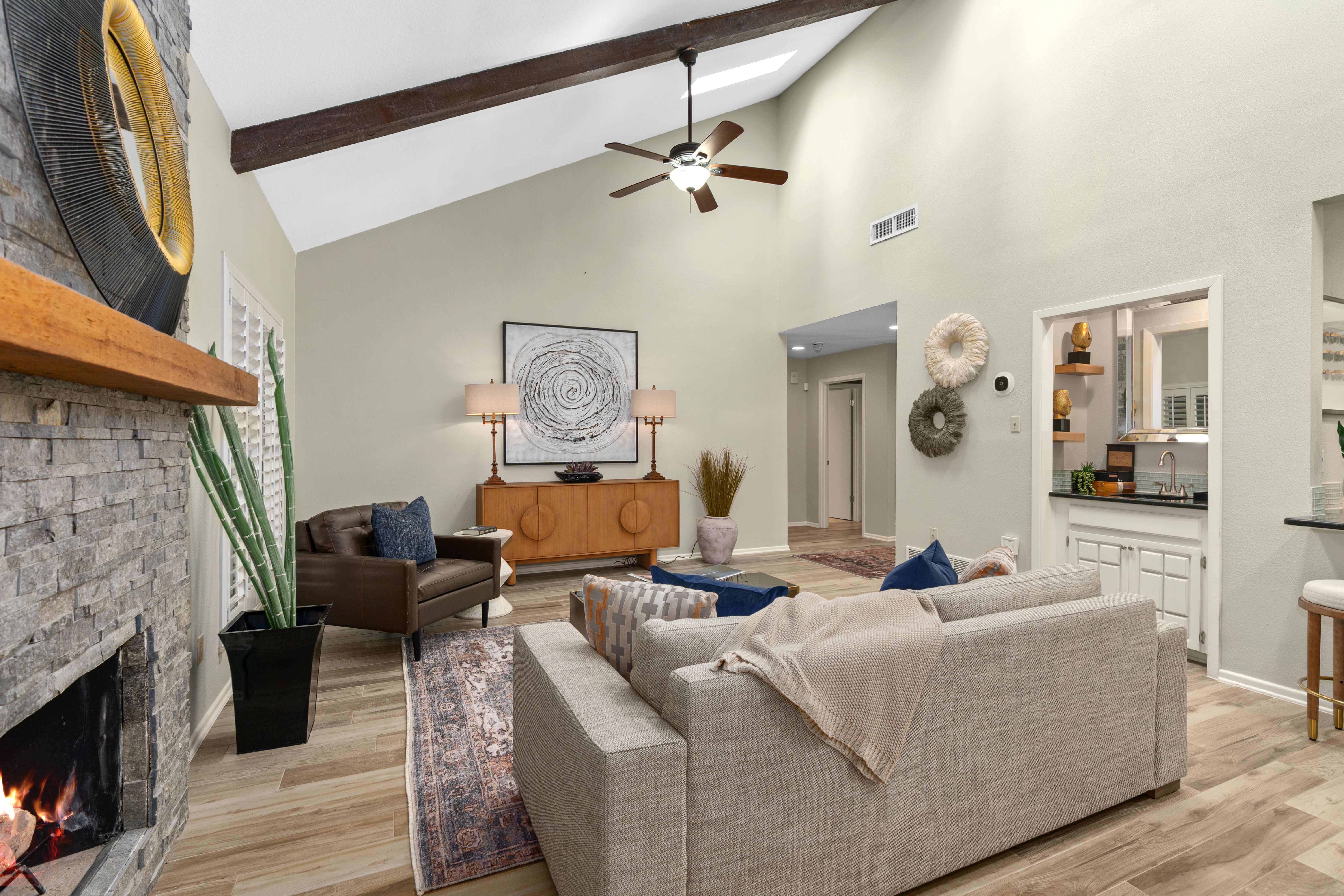  Refined Townhome in Alamo Heights - 物件實景