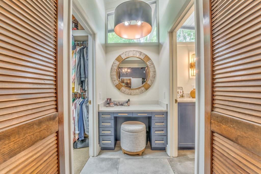 DALTON, Georgia, 30720, United States, 4 Bedrooms Bedrooms, ,5 BathroomsBathrooms,Residential,For Sale,1804321