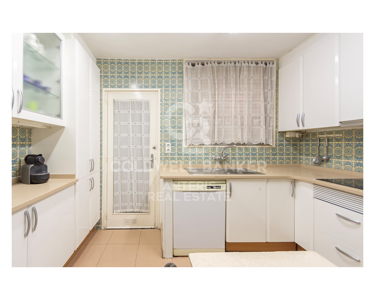 Barcelona, Barcelona, Eixample, El Fort Pienc Barc, Barcelona, Catalonia, ES, 5 Bedrooms Bedrooms, ,2 BathroomsBathrooms,Residential,For Sale,Barcelona, Barcelona, Eixample, El Fort Pienc Barc,1628217