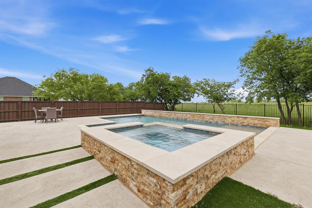 Sanger, Texas, 76266, United States, 4 Bedrooms Bedrooms, ,3 BathroomsBathrooms,Residential,For Sale,2038334