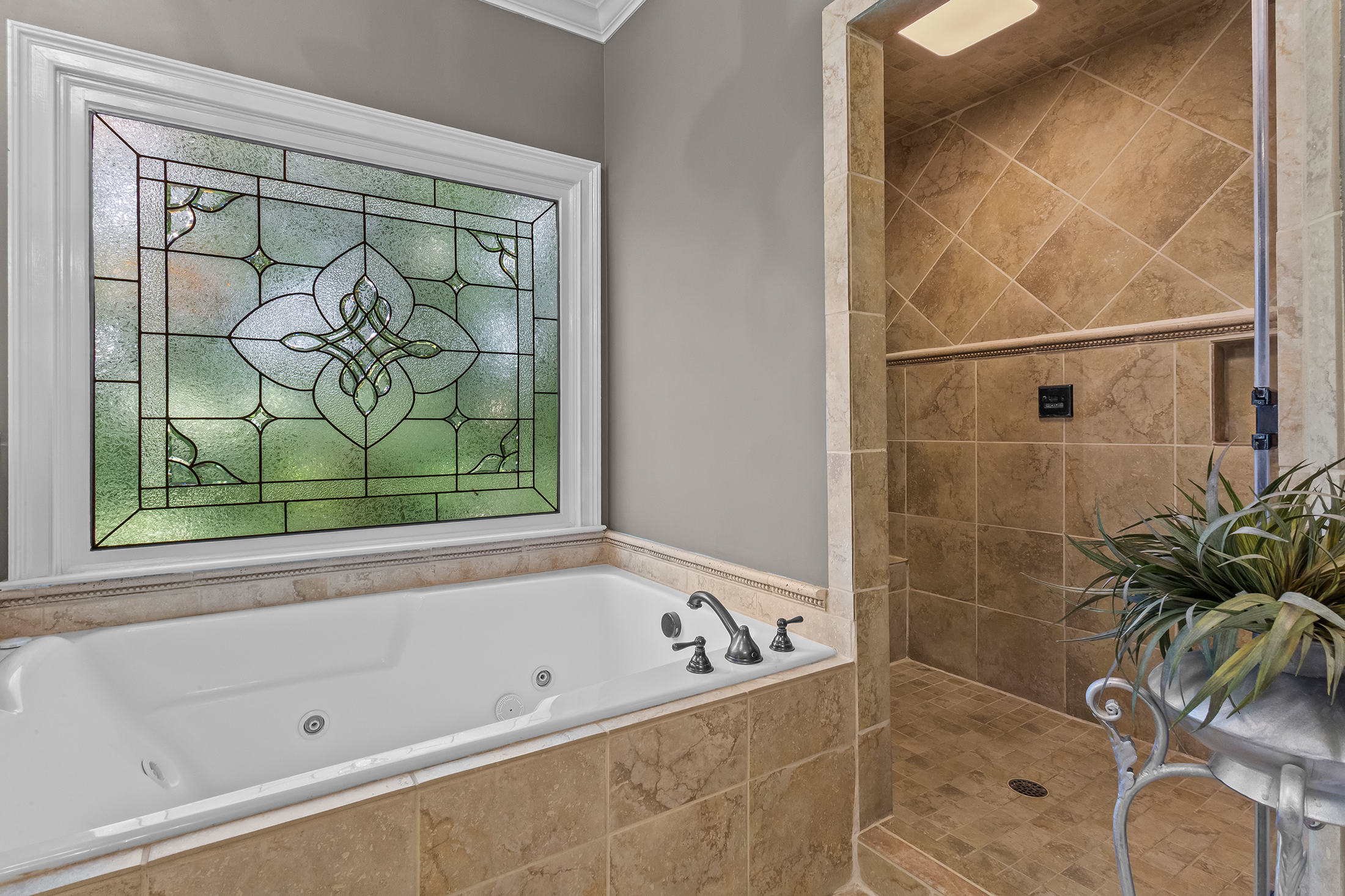  Timeless Craftsman Luxury with Unmatched Privacy in West Cobb - 物件實景