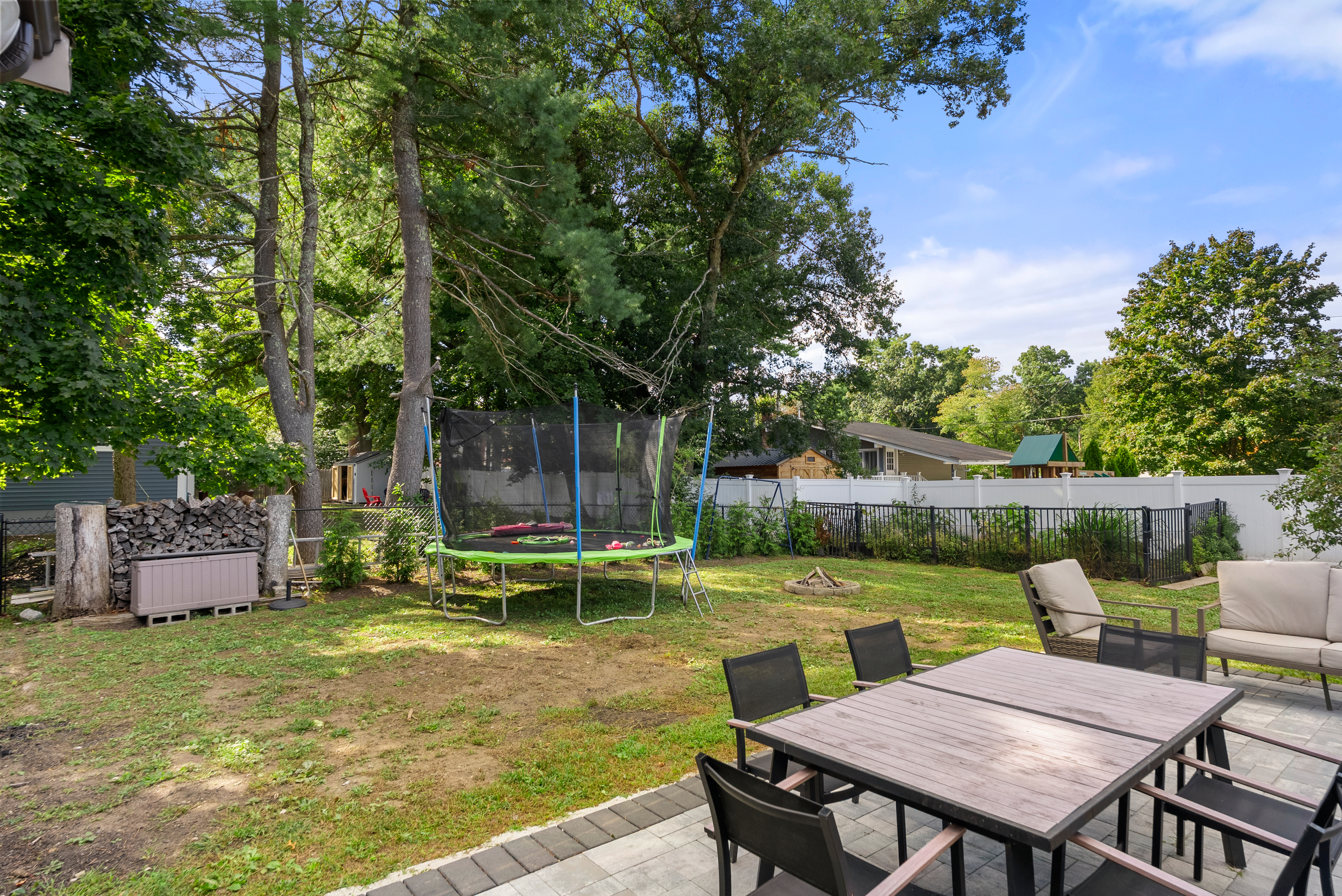  50 Main Street, Medway, MA, 02053 - 物件實景