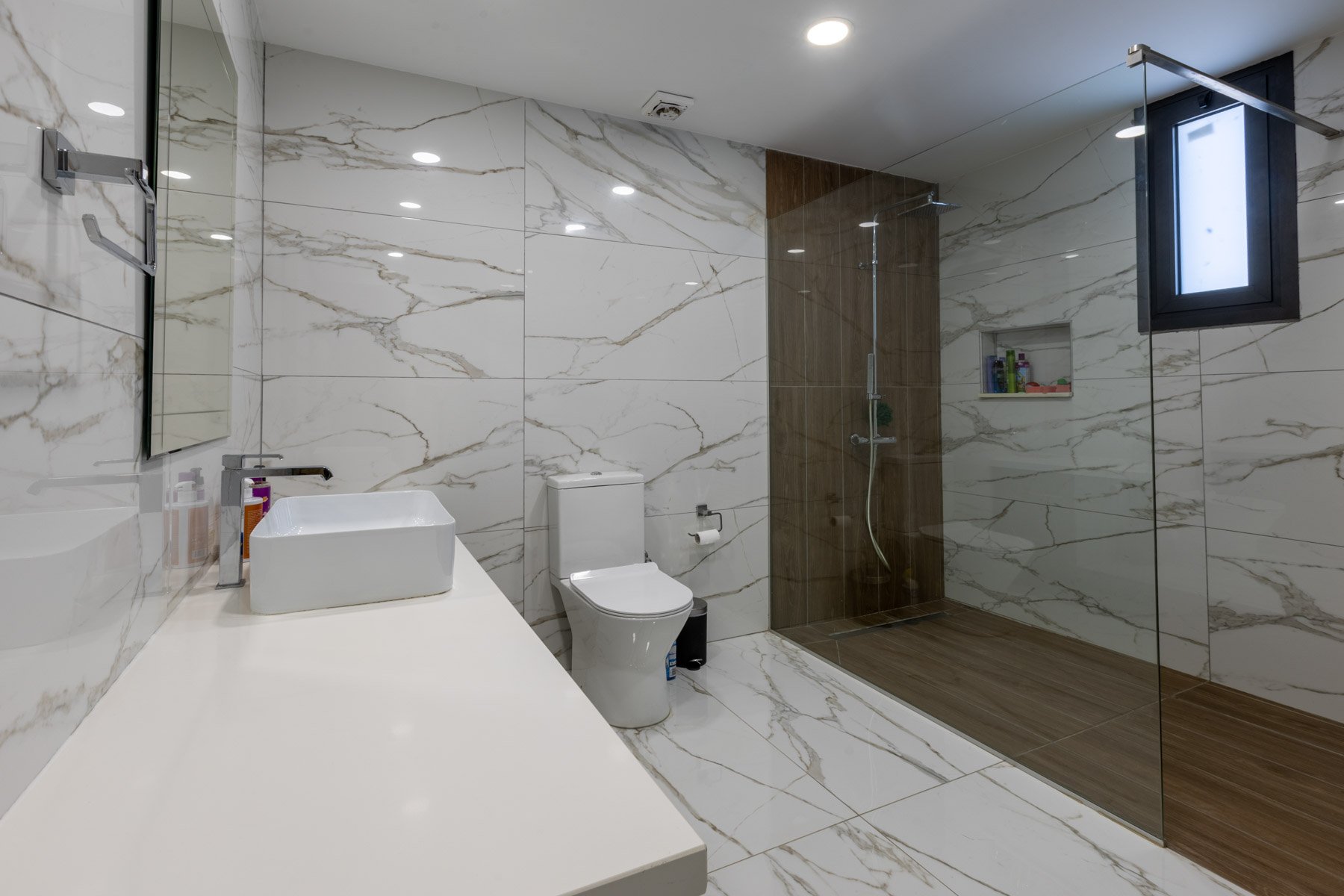  Charming Larnaca Villa - Four-Bedroom Contemporary Mediterranean Home - 物件實景