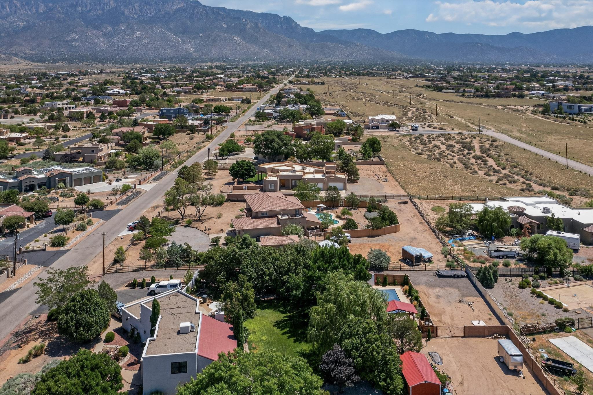 Albuquerque, New Mexico, 87122, United States, 4 Bedrooms Bedrooms, ,3 BathroomsBathrooms,Residential,For Sale,1914202