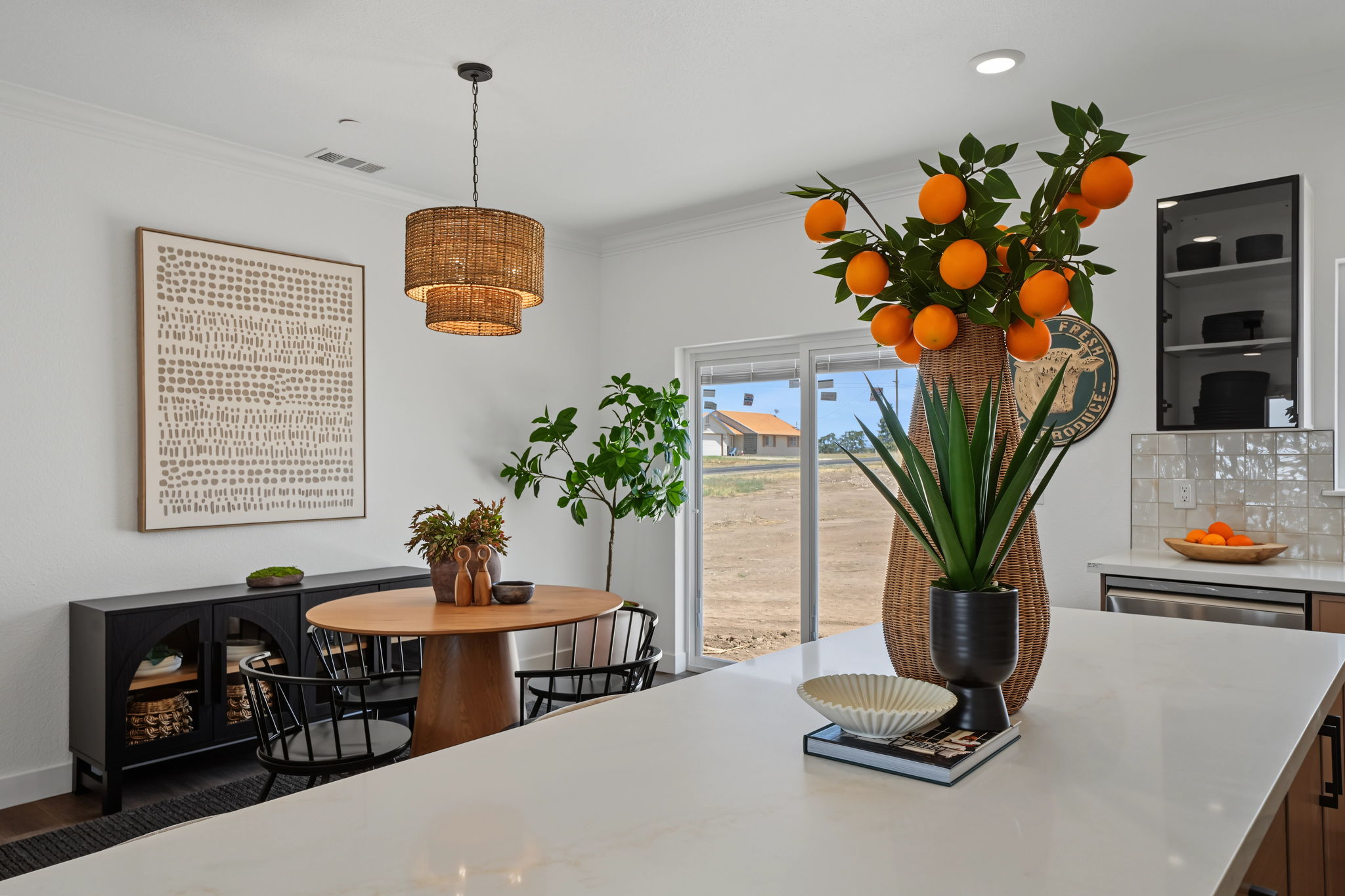  1916 Village Drive, Ione, CA 95640 - 物件實景