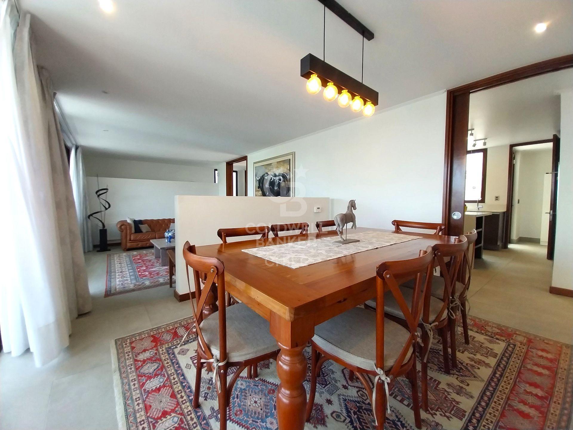 Lo Barnechea, Chile, 5 Bedrooms Bedrooms, ,5 BathroomsBathrooms,Residential,For Sale,1883706