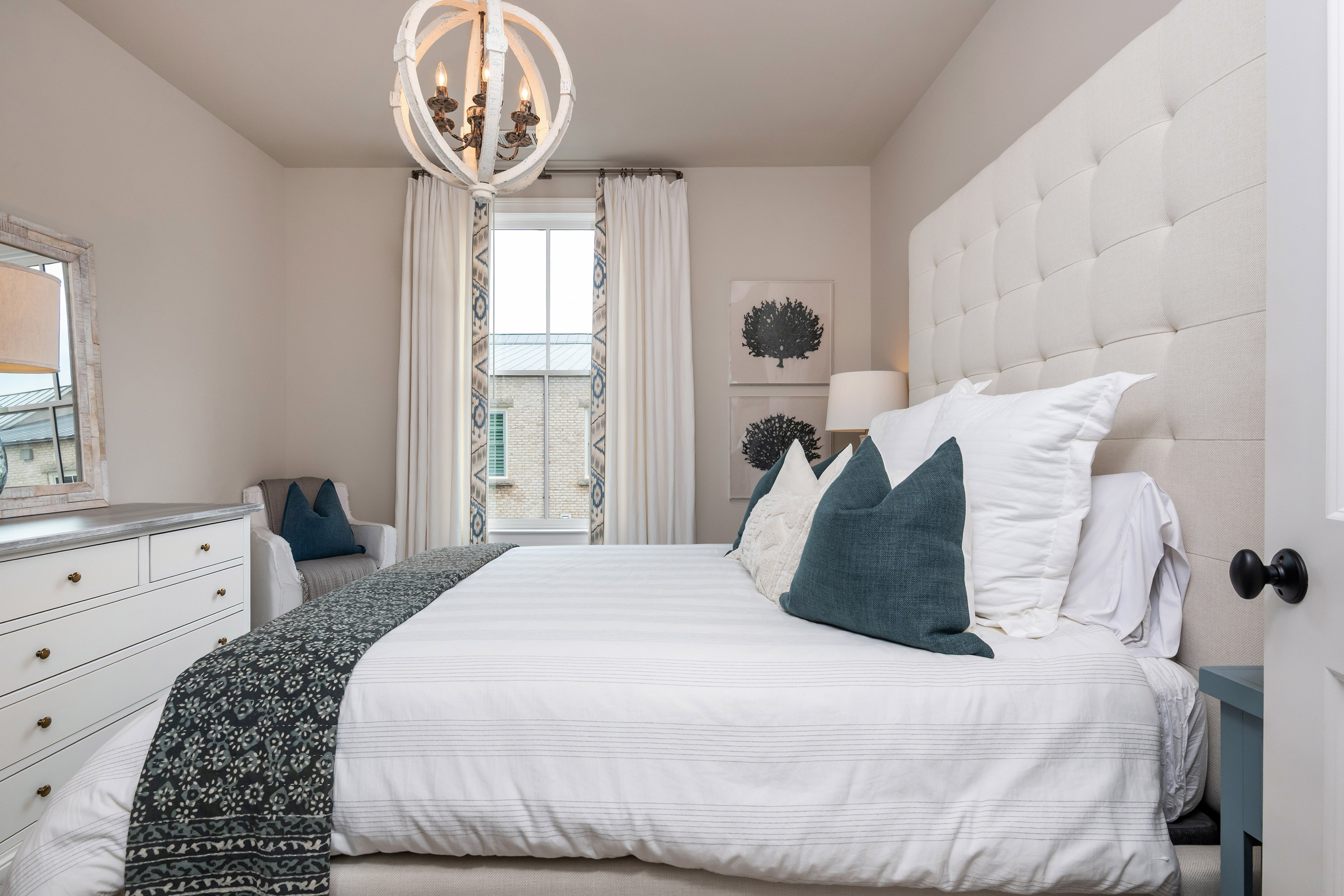  Stunning End-Unit Townhome in Avalon - 物件實景